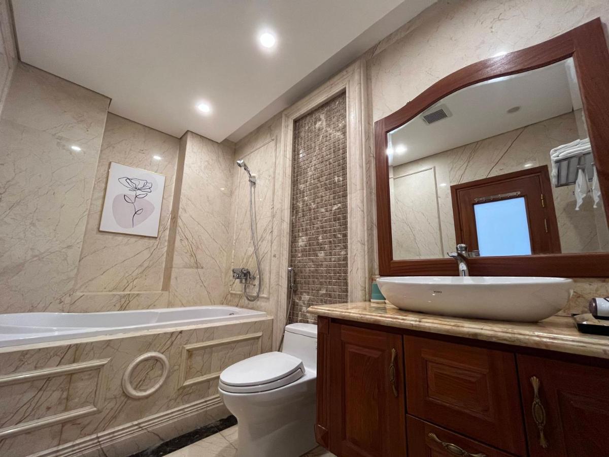 Paris Of Dragon Bay Otel Ha Long Dış mekan fotoğraf